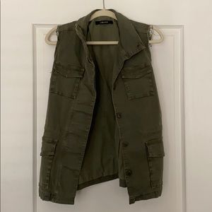 JBRAND VEST